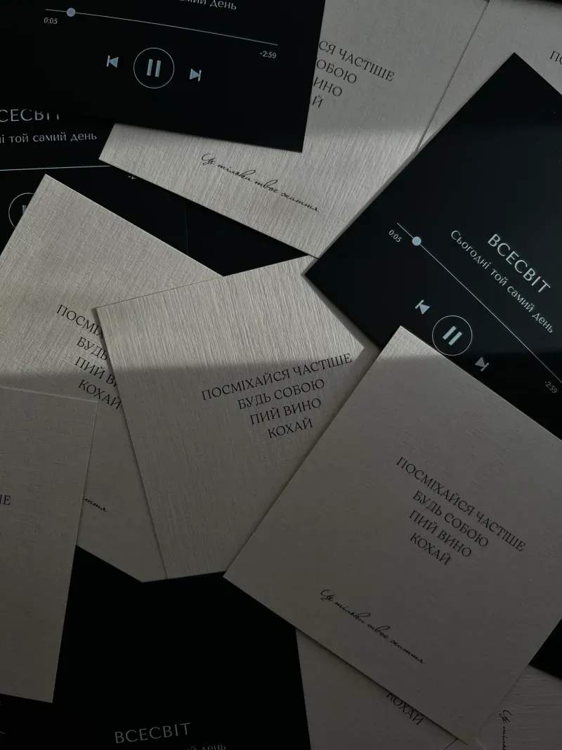 Print collateral design
